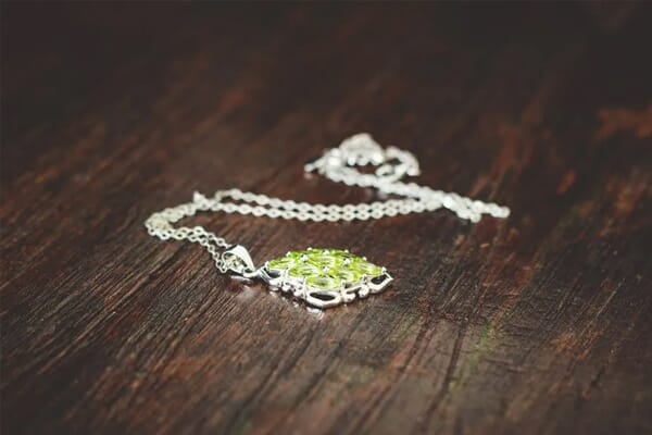jewelry photography consistent lighting