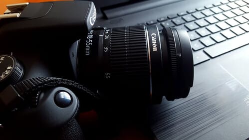 how to take jewelry photos with beautiful reflections or shadows Picup Media