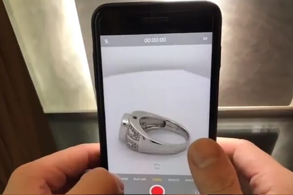 jewelry videos made easy with gemlightbox turntable