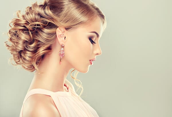 Mannequins vs. Models: What's the Best Way to Photograph Jewelry?