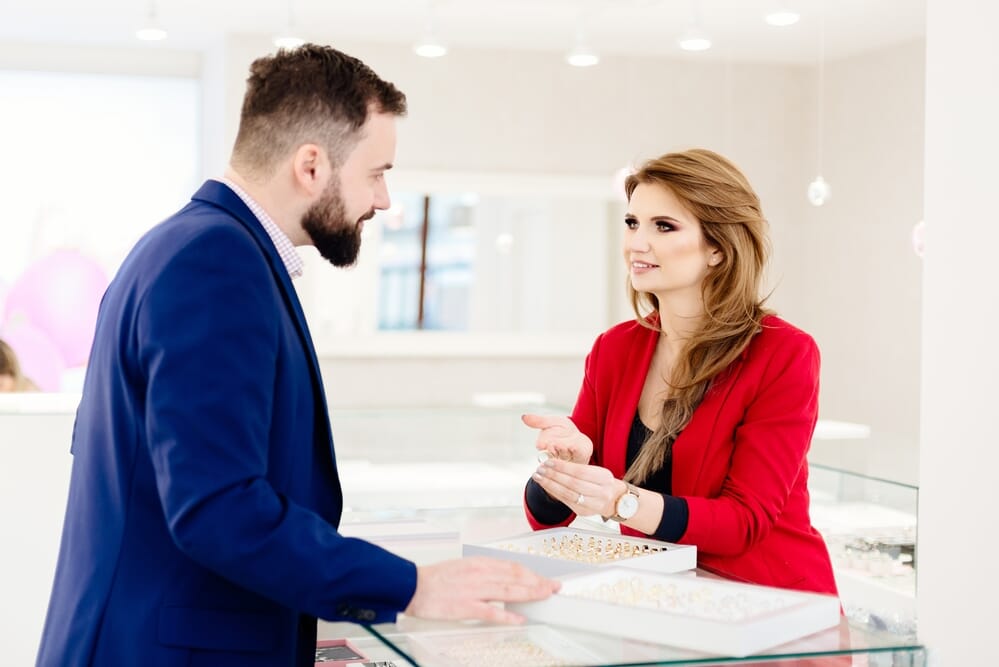 customer service tips for your jewelry store