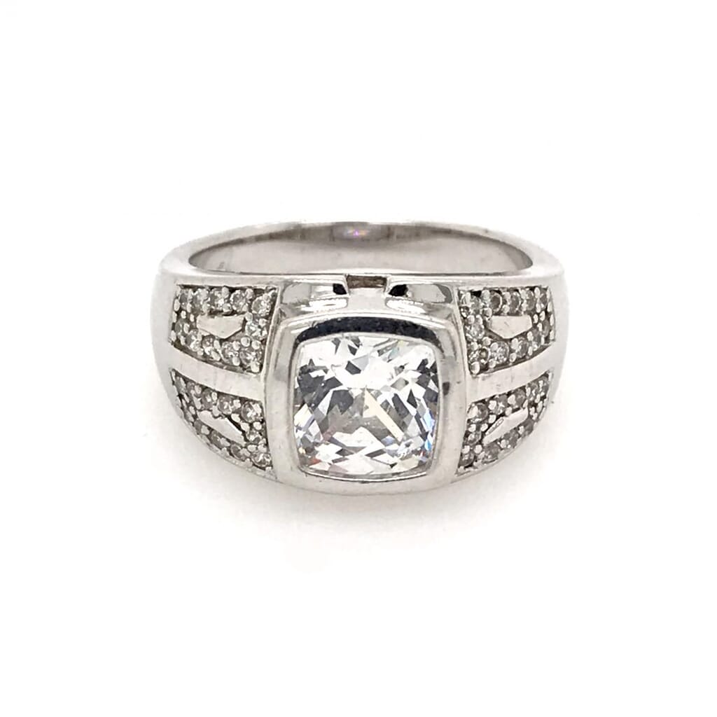 how to photograph jewelry for insurance purposes