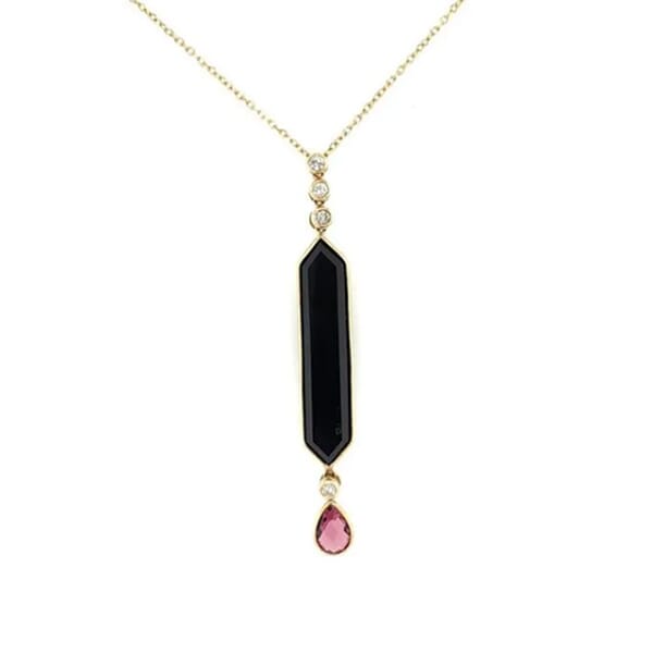 Necklace from Olivia B Jewelry captured using the GemLightbox for jewelry e-commerce