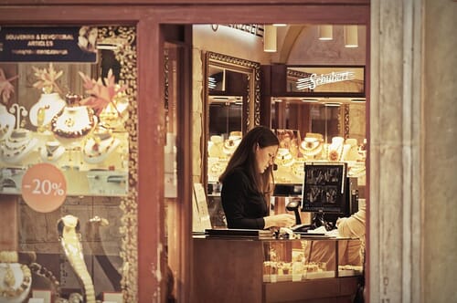 jewelry retail trends jewelry retail trends