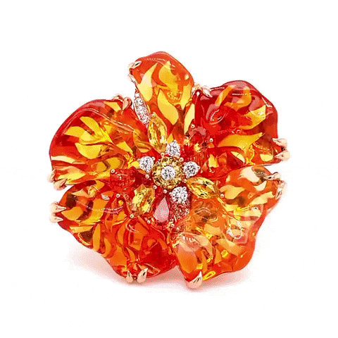 fiery opal captured using eclipse and the gemlightbox