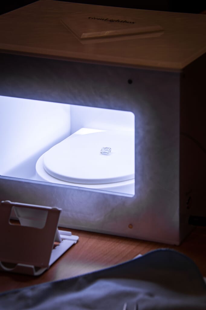 Gemlightbox your all in one jewelry photography solution